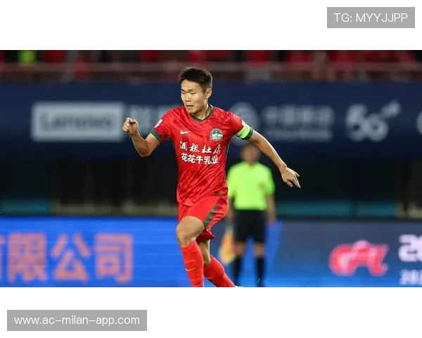 德布劳内穿透力十足的直塞形成单刀机会:从视野到门前的决断艺术 德布劳内穿透力十足的直塞形成单刀机会:从视野到门前的决断艺术