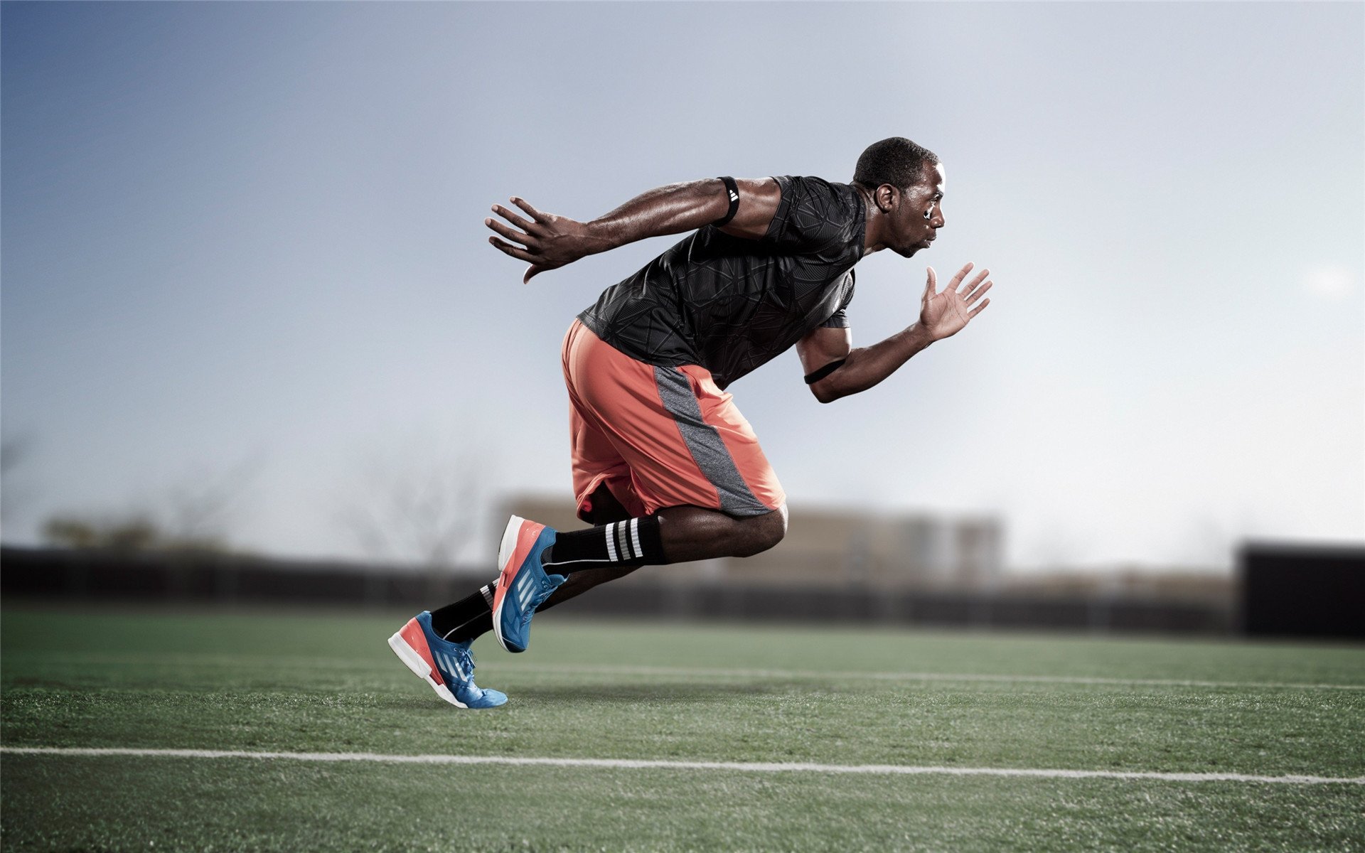 全国青年举重锦标赛选手刷新三项纪录,2021全国青少年举重冠军